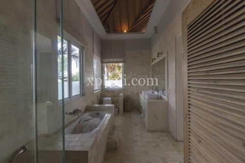 Vila 3 kamar tidur di Pererenan, Mengwi, Badung, Bali (5979) 9