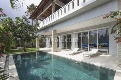Vila 3 kamar tidur di Pererenan, Mengwi, Badung, Bali (5979)