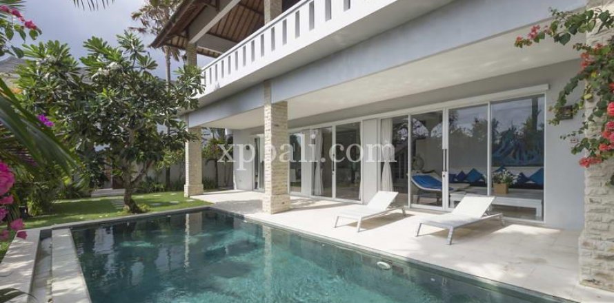 Vila 3 kamar tidur di Pererenan, Mengwi, Badung, Bali (5979)