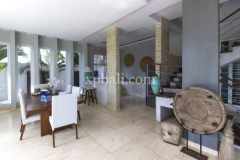 Vila 3 kamar tidur di Pererenan, Mengwi, Badung, Bali (5979) 3