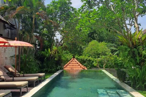 Vila 4 kamar tidur di Pererenan, Mengwi, Badung, Bali (5879)