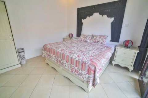 Вилла с 3 спальнями в Керобокан, Бадунг, Бали (2266) 8