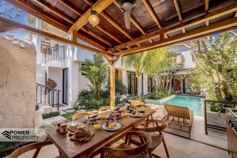 Vila 3 kamar tidur di Kuta Selatan, Badung, Bali (13962)