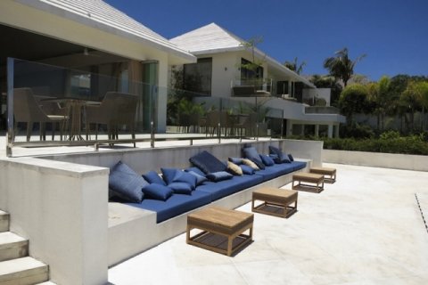 4 bedrooms Villa in South Kuta, Badung, Bali (1097) 2