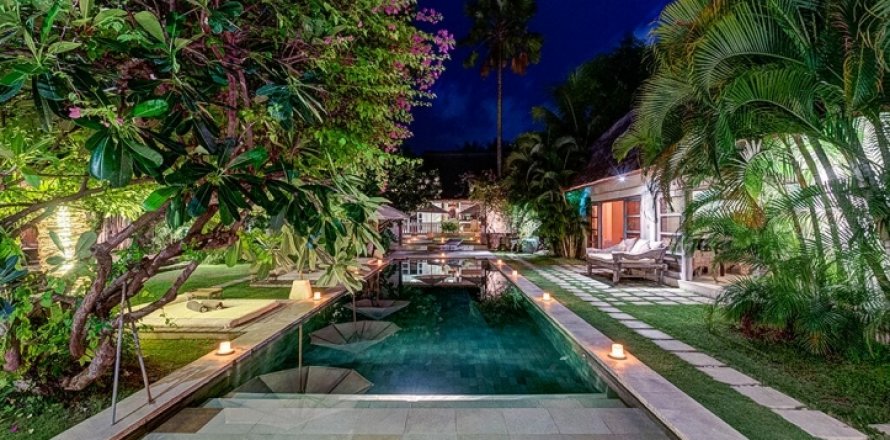 10 bedrooms Villa in Seminyak, Badung, Bali (1095)