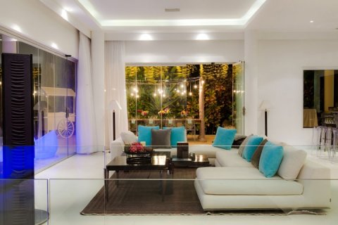 5 bedrooms Villa in South Kuta, Badung, Bali (1100) 4