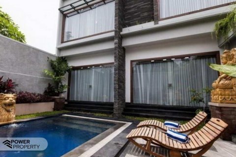 Vila 3 kamar tidur di Seminyak, Badung, Bali (8457)
