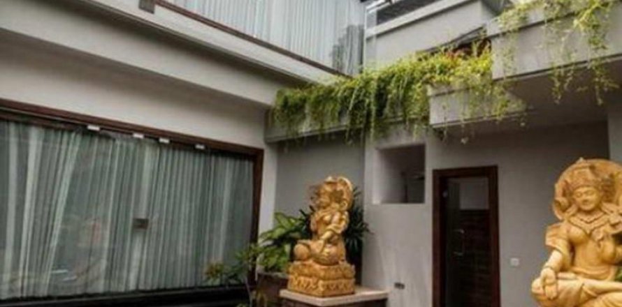 3 bedrooms Villa in Seminyak, Badung, Bali (8458)