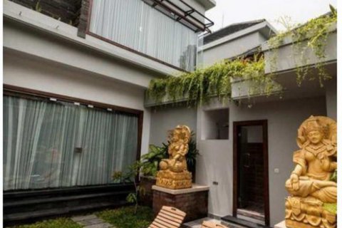 Vila 3 kamar tidur di Seminyak, Badung, Bali (8459)