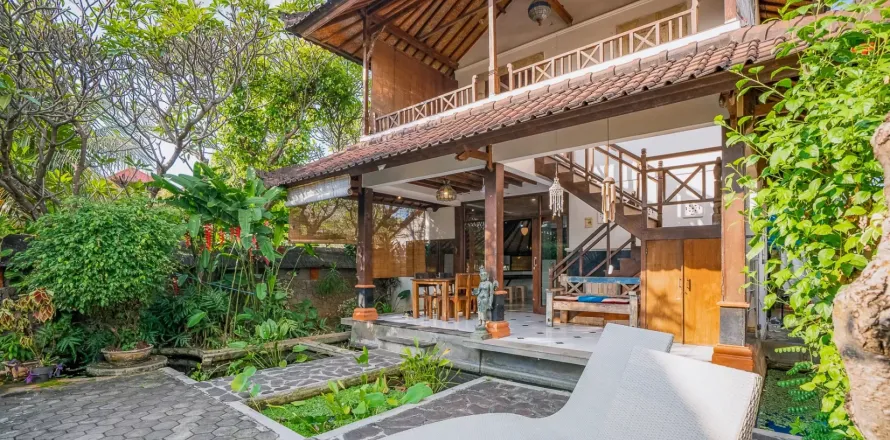 5 bedrooms Villa in Lovina, Anturan, Buleleng, Bali (10840)