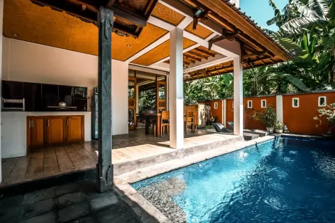 5 bedrooms Villa in Lovina, Anturan, Buleleng, Bali (10840) 4