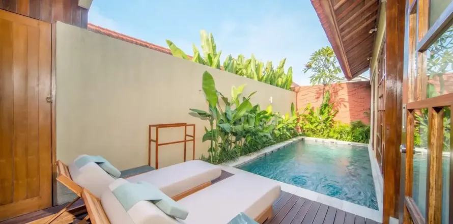 3 bedrooms Villa in Tibubeneng, Badung, Bali (12250)