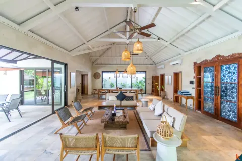 6 bedrooms Villa in Tumbak Bayuh, Mengwi, Badung, Bali (11169) 12