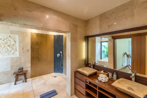 6 bedrooms Villa in Tumbak Bayuh, Mengwi, Badung, Bali (11169) 24
