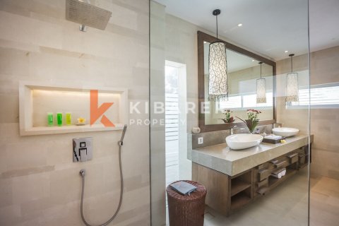 4 bedrooms Villa in Seminyak, Badung, Bali (12615) 14