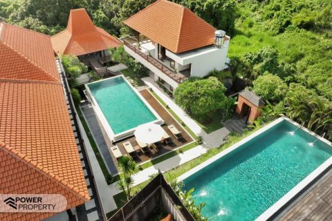 Vila 9 kamar tidur di Canggu, Badung, Bali (5801)