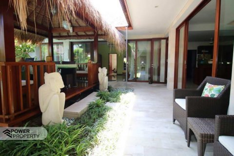Vila 3 kamar tidur di Canggu, Badung, Bali (5798) 13