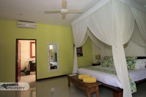 Vila 3 kamar tidur di Canggu, Badung, Bali (5798) 16