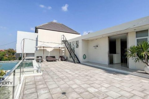 Vila 5 kamar tidur di Kerobokan, Badung, Bali (5799)