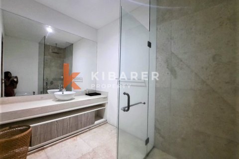 4 bedrooms Villa in Tibubeneng, Badung, Bali (12546) 11