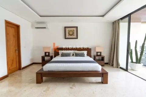 4 bedrooms Villa in Tibubeneng, Badung, Bali (12546) 10