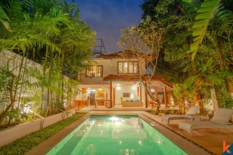 Vila 4 kamar tidur di Badung, Bali (10754)