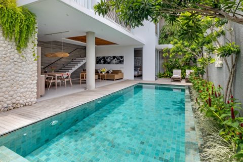 Vila 2 kamar tidur di Seminyak, Badung, Bali (2049)