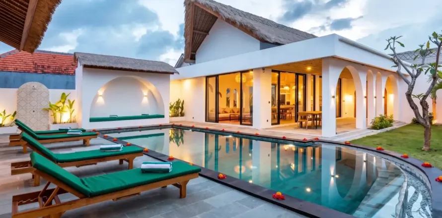3 bedrooms Villa in Ubud, Gianyar, Bali (17173)