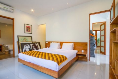 2 bedrooms Villa in Kerobokan, Badung, Bali (1779) 12