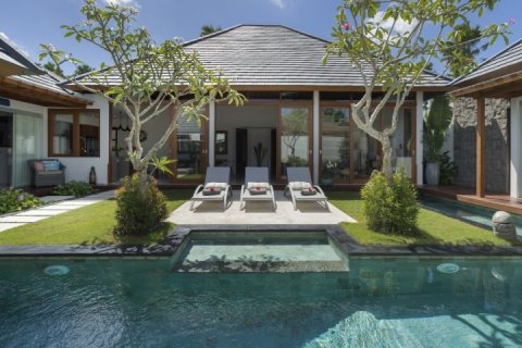 Vila 3 kamar tidur di Seminyak, Badung, Bali (1780)