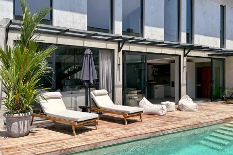 4 bedrooms Villa in Tibubeneng, Badung, Bali (11222) 2