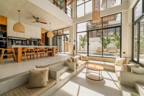 4 bedrooms Villa in Mengwi, Badung, Bali (17189) 2