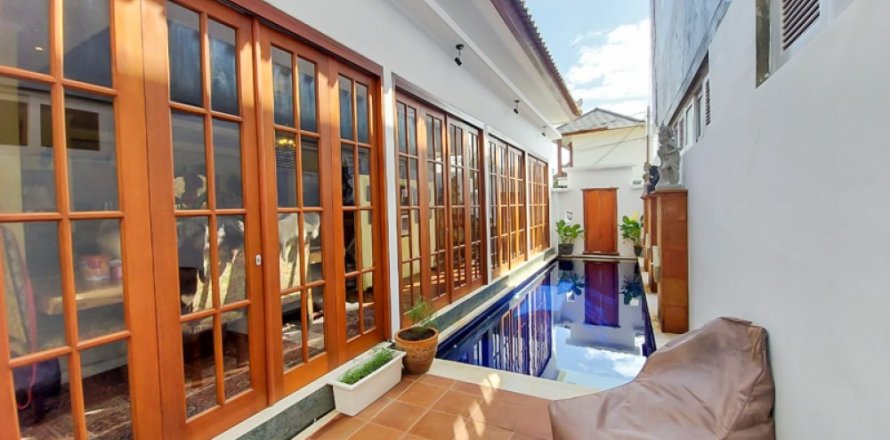 4 bedrooms Villa in South Denpasar, Denpasar, Bali (11636)