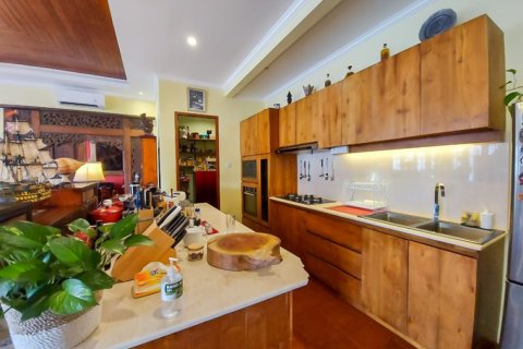 4 bedrooms Villa in South Denpasar, Denpasar, Bali (11636) 14