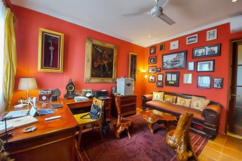 4 bedrooms Villa in South Denpasar, Denpasar, Bali (11636) 9