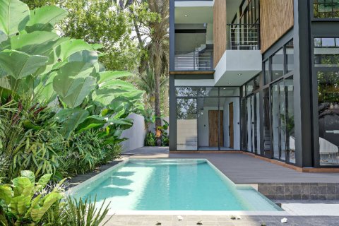 Vila 3 kamar tidur di Pererenan, Mengwi, Badung, Bali (11639)