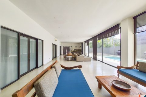 4 bedrooms Villa in Badung, Bali (11637) 12