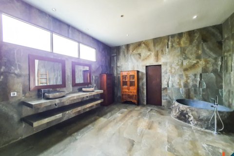 4 bedrooms Villa in Badung, Bali (11637) 4