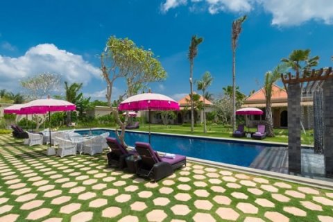 4 bedrooms Villa in Seminyak, Badung, Bali (1268)