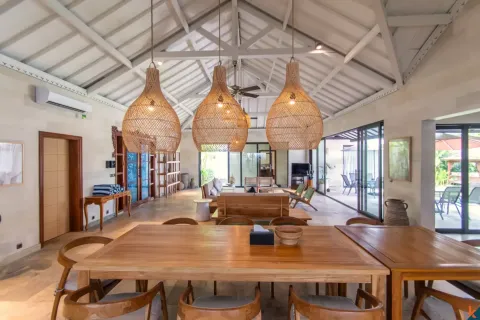 6 bedrooms Villa in Tumbak Bayuh, Mengwi, Badung, Bali (11167) 4