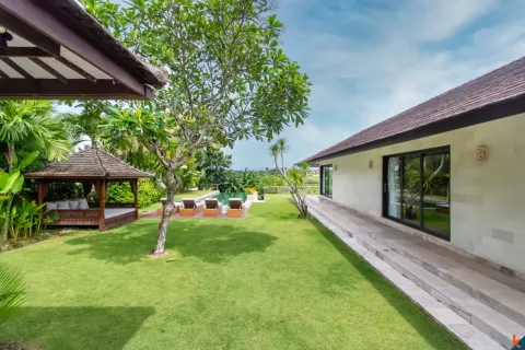 6 bedrooms Villa in Tumbak Bayuh, Mengwi, Badung, Bali (11167) 2