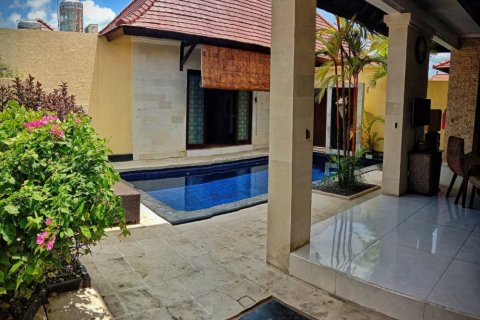 Vila 6 kamar tidur di Legian, Kuta, Badung, Bali (11164)