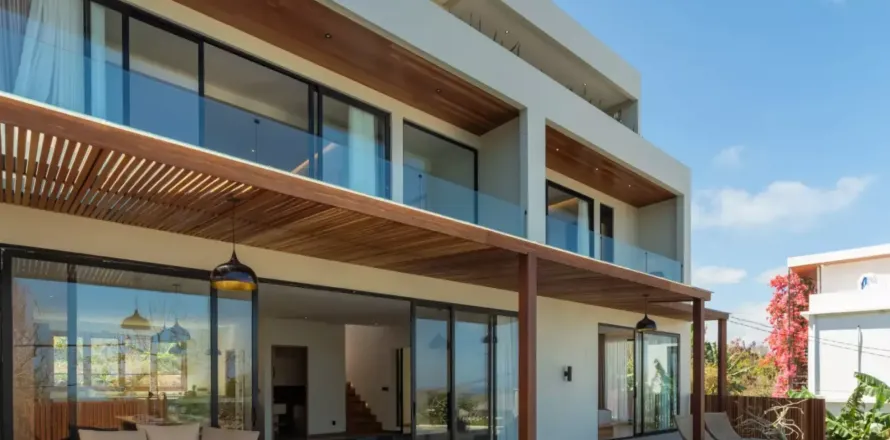 3 bedrooms Villa in South Kuta, Badung, Bali (11163)