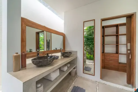 4 bedrooms Villa in Kerobokan, Badung, Bali (11162) 29