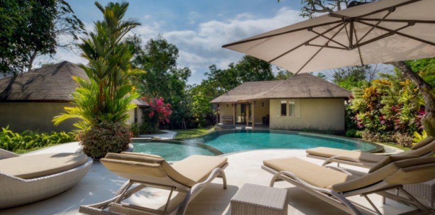 2 bedrooms Villa in South Kuta, Badung, Bali (1900)