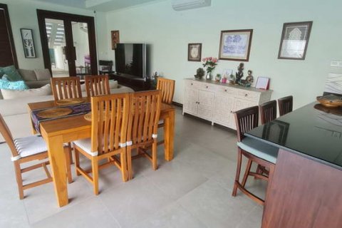 Vila 3 kamar tidur di Nusa Dua, Badung, Bali (751) 17