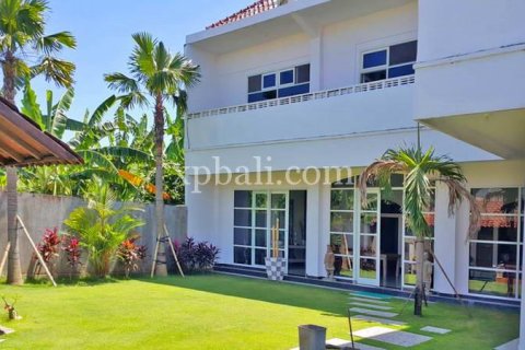 Vila 8 kamar tidur di Denpasar, Bali (890)