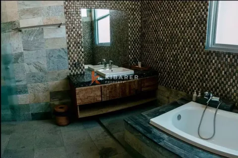 4 bedrooms Villa in Canggu, Badung, Bali (13392) 6