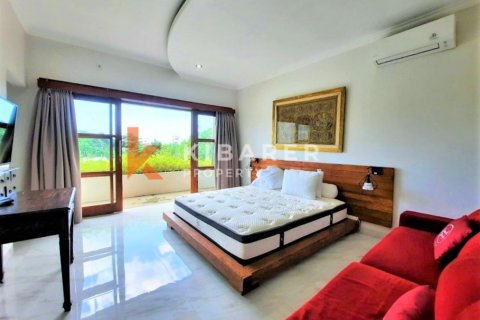 Vila 3 kamar tidur di Jimbaran, Badung, Bali (13670) 11