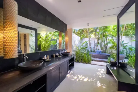 5 bedrooms Villa in Badung, Bali (11342) 17